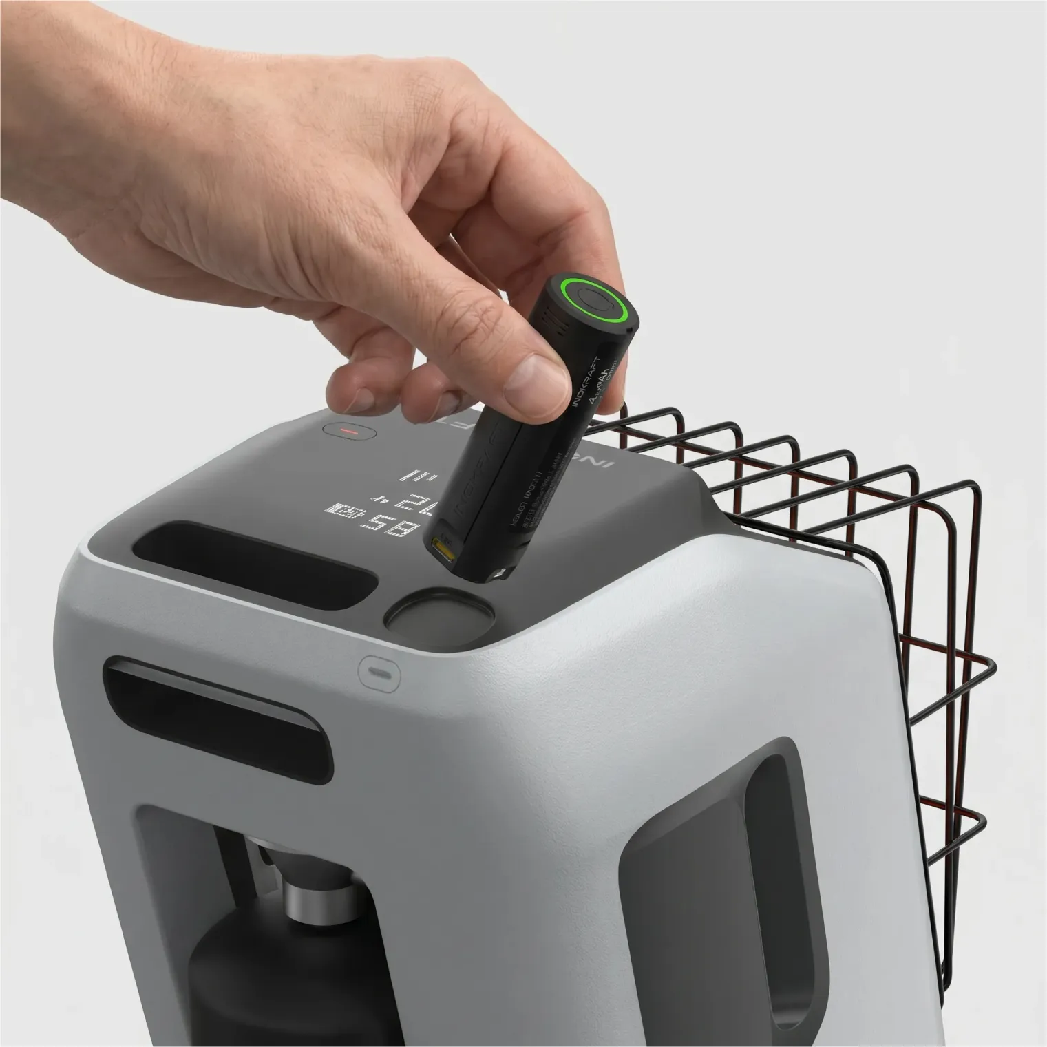 Swap-On battery inserted into the InoKraft heater